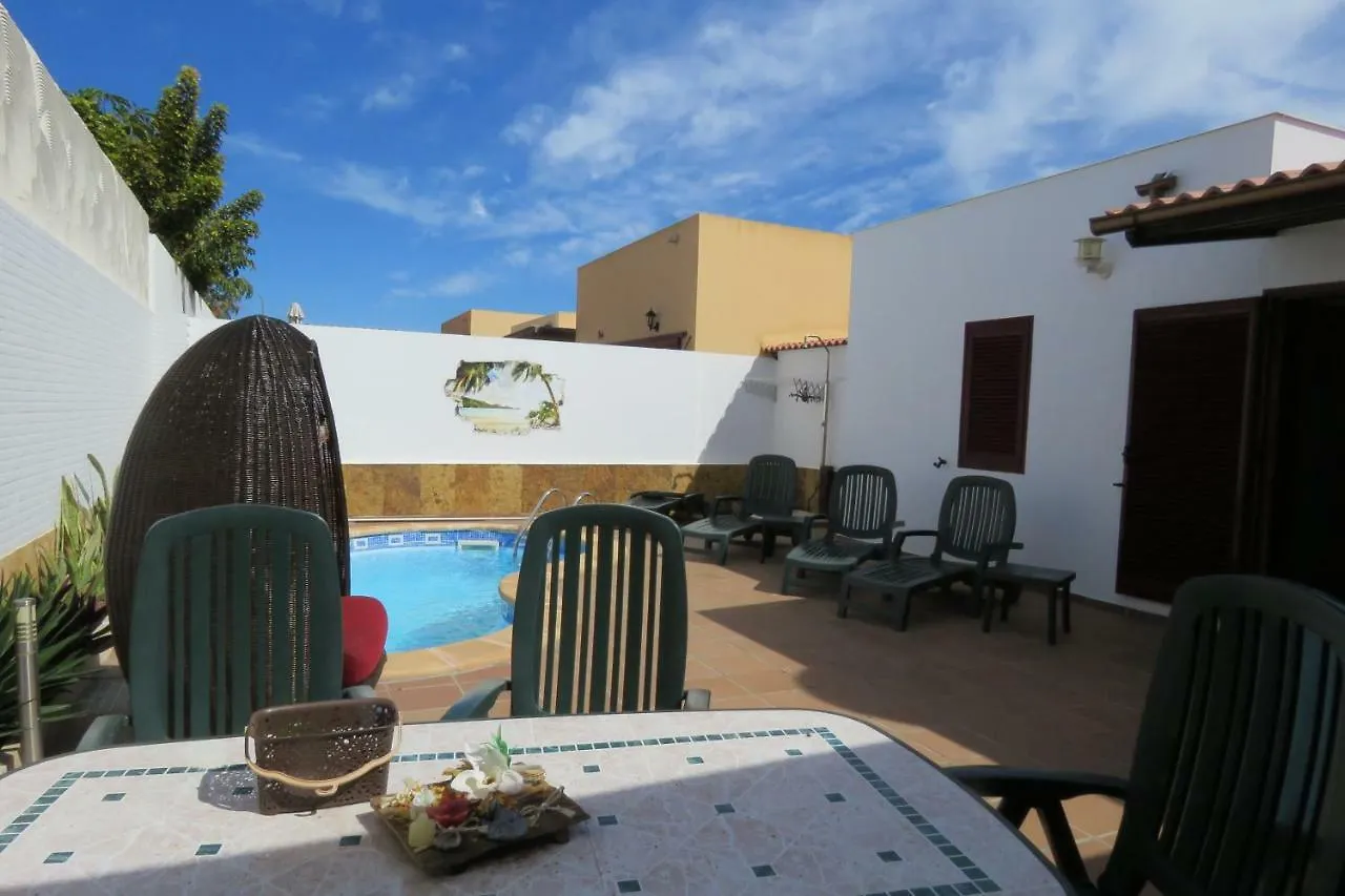 Casa Burgos Villa Corralejo